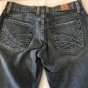 Women’s Lucky Jeans Easy Rider Distressed Medium Wash 27/4.
